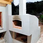 Papac Landhuis Stolac